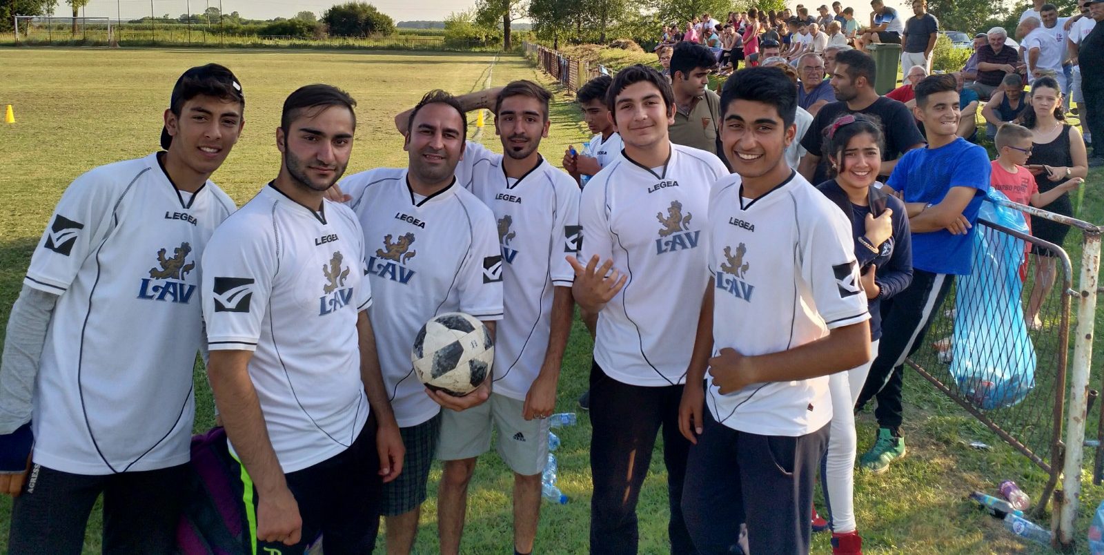 Football matches for socializing without borders