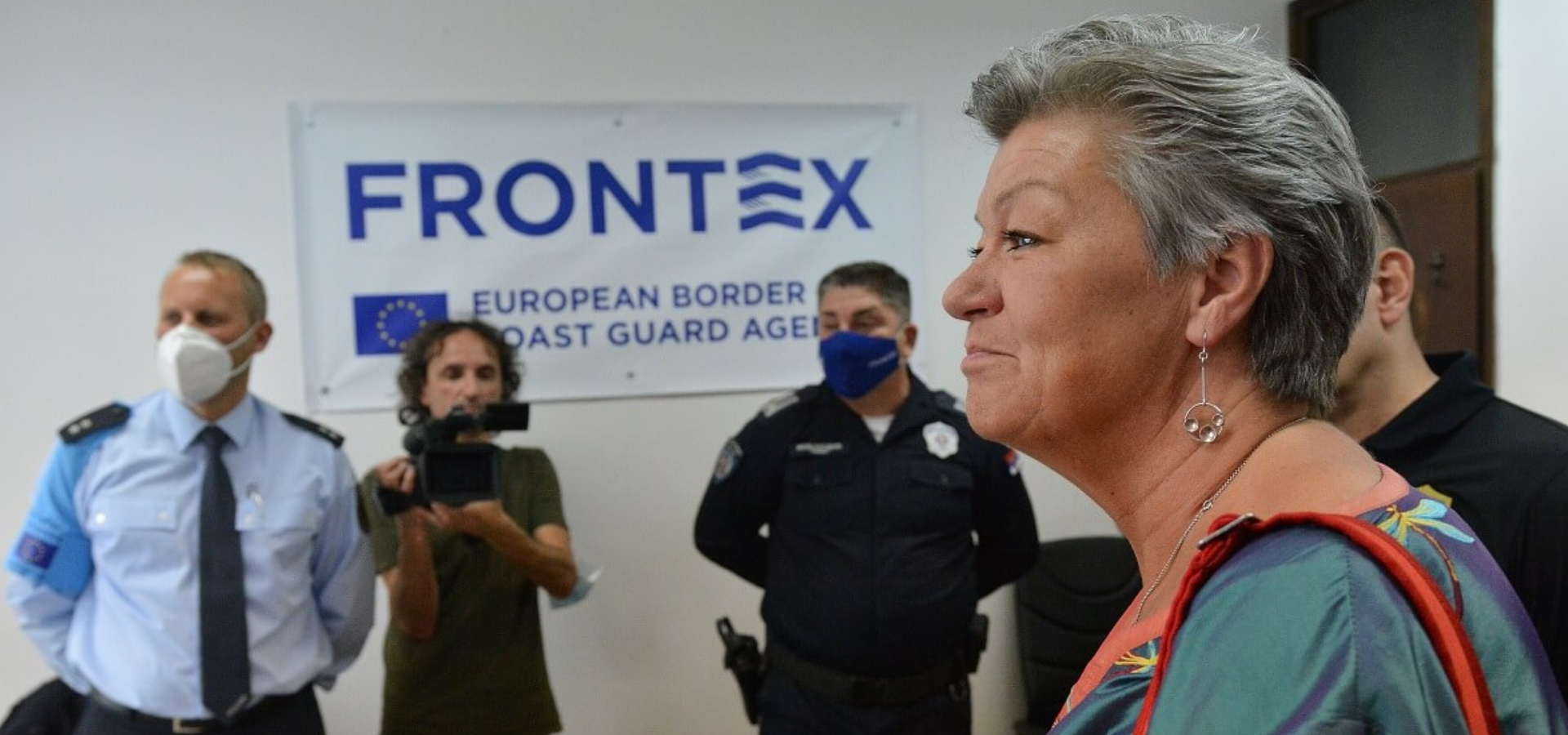 Commissioner Johansson Visits the Obrenovac Reception Center for Migrants and Border with Bulgaria